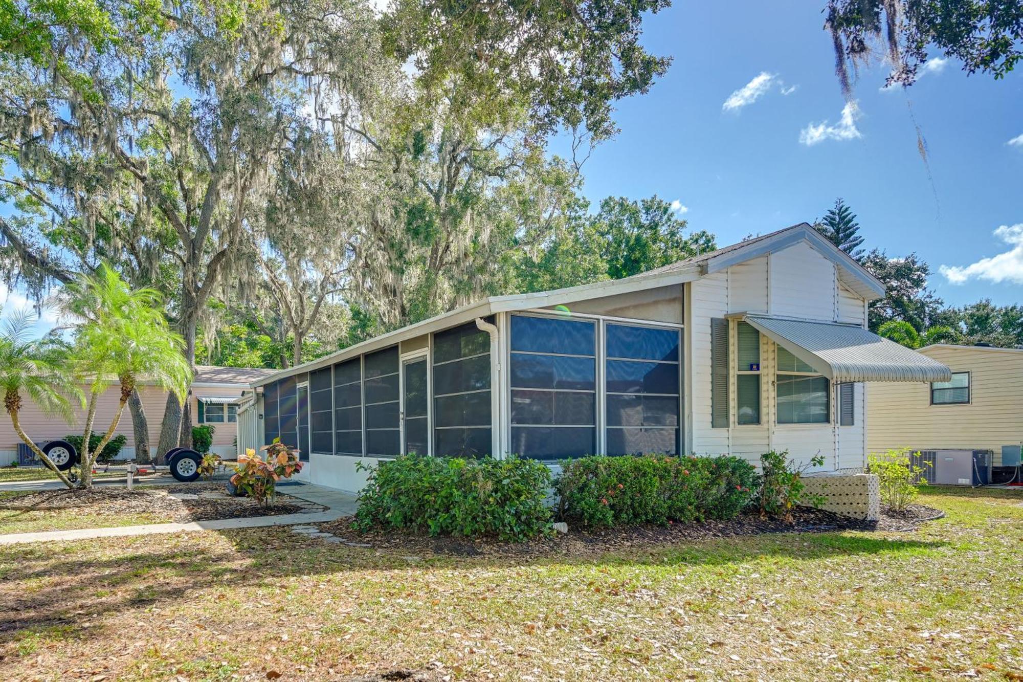 Bright Home Pool Access And Screened-In Porch! The Meadows Buitenkant foto